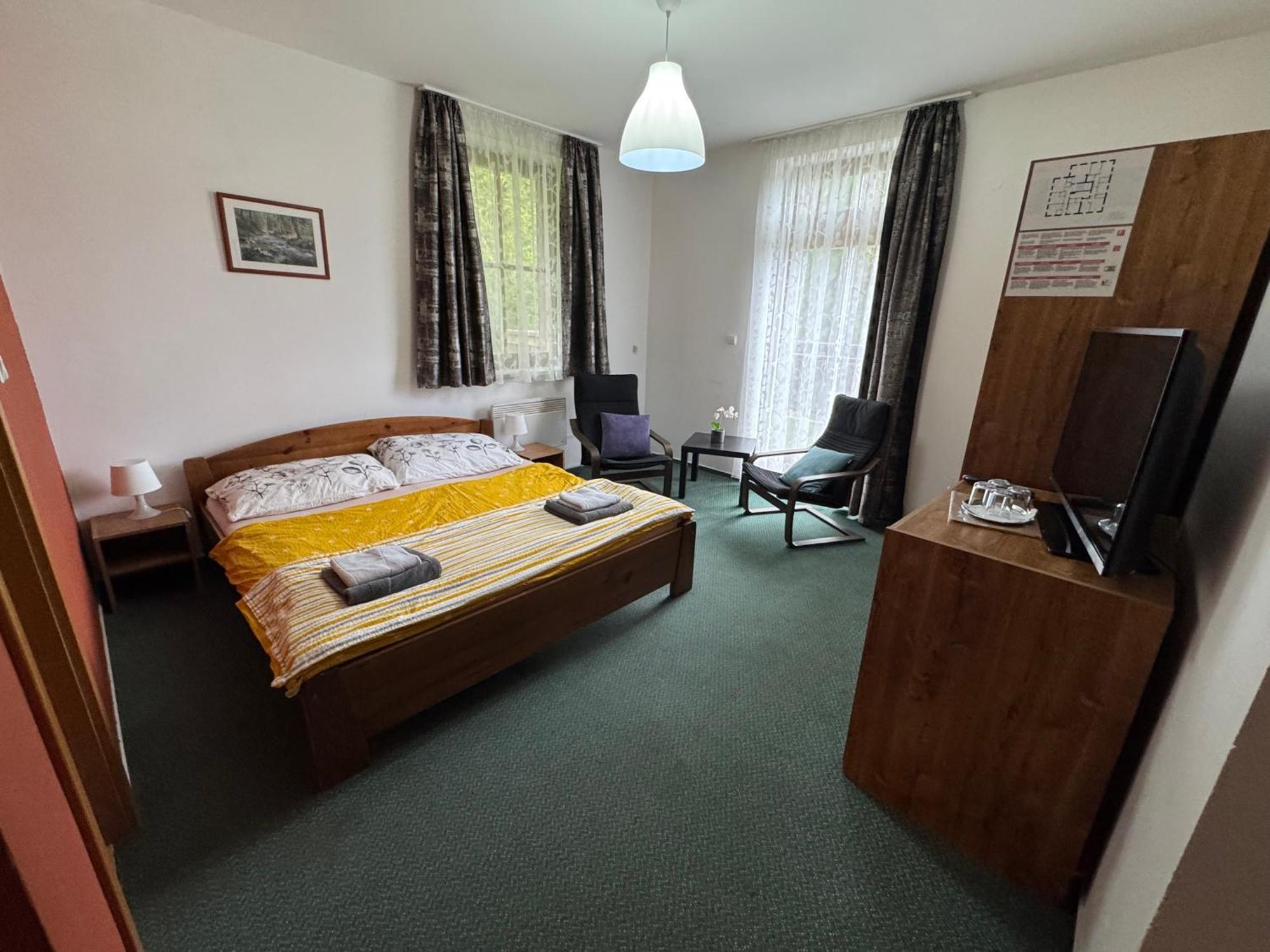 Hotel Lucni Dum à Janské Lázně Chambre photo