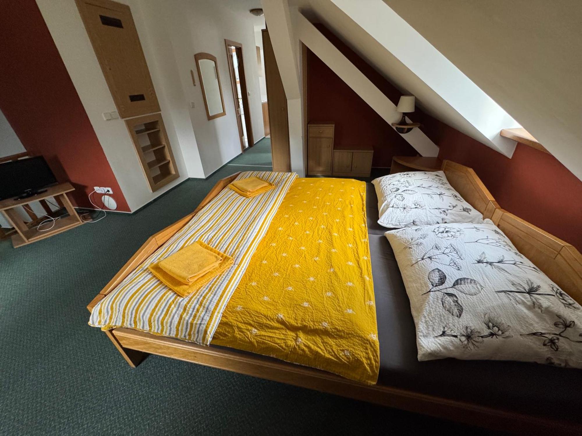 Hotel Lucni Dum à Janské Lázně Chambre photo