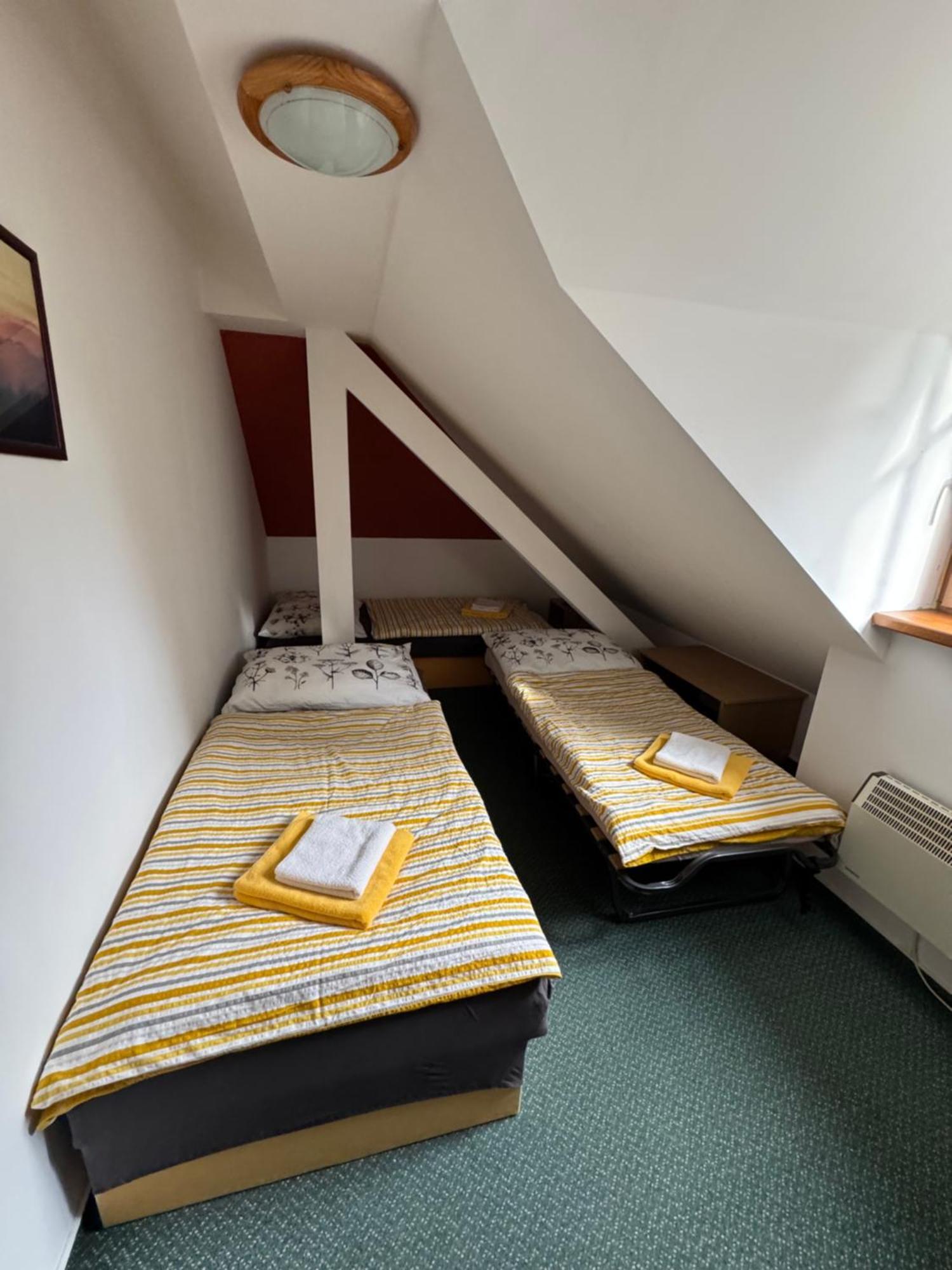 Hotel Lucni Dum à Janské Lázně Chambre photo